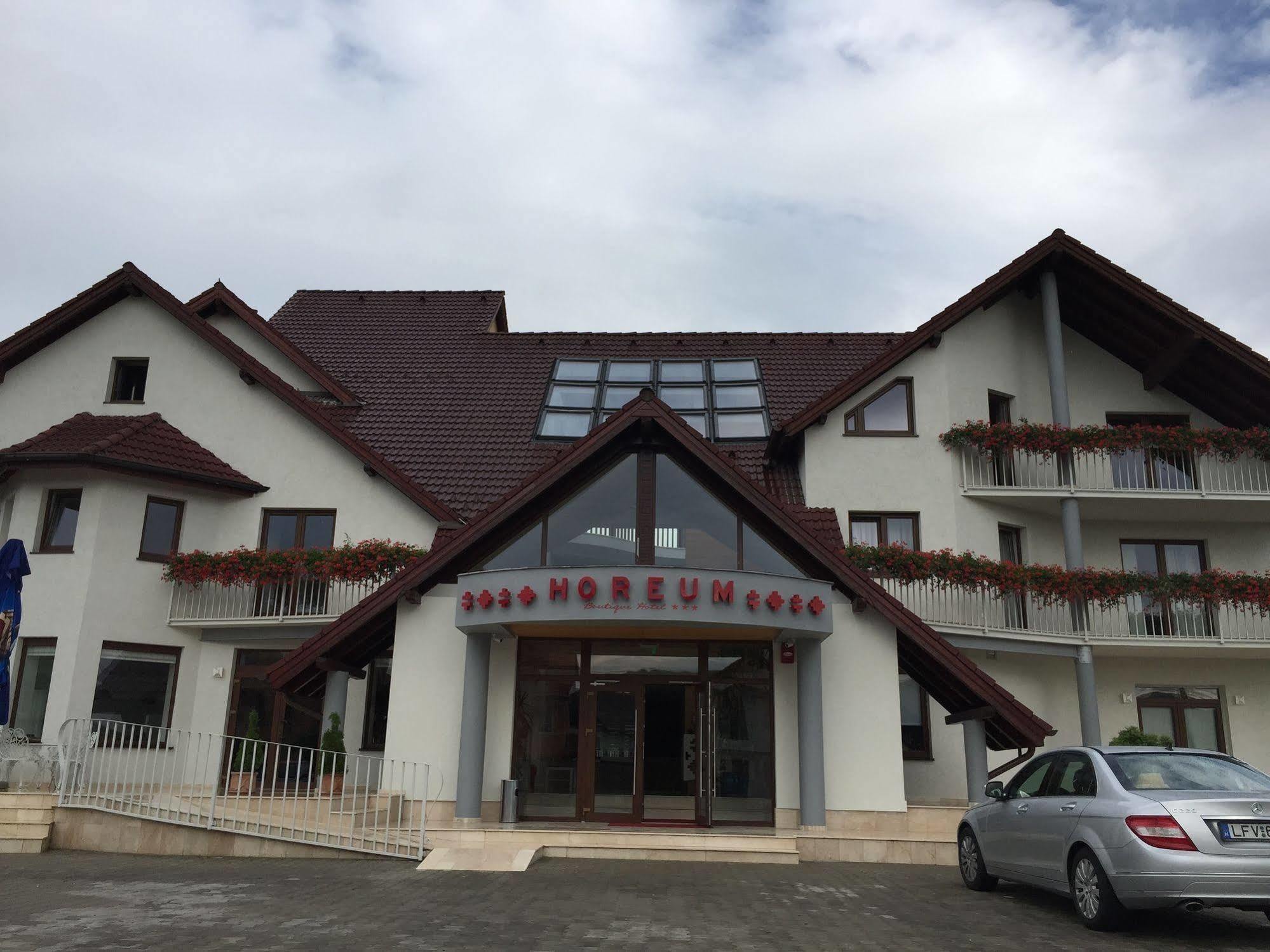 Horeum Boutique
